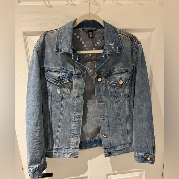 Rose gold studded denim jacket - Picture 3 of 4